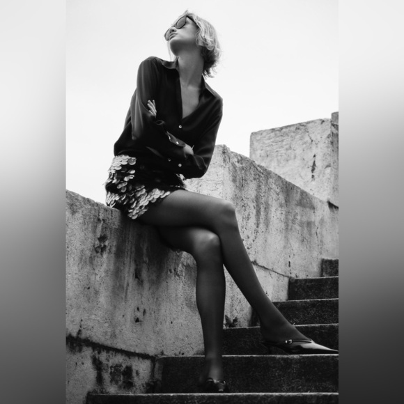 NWT ZARA KNIT MINI SKIRT WITH SEQUINS SIZE S - Picture 4 of 17